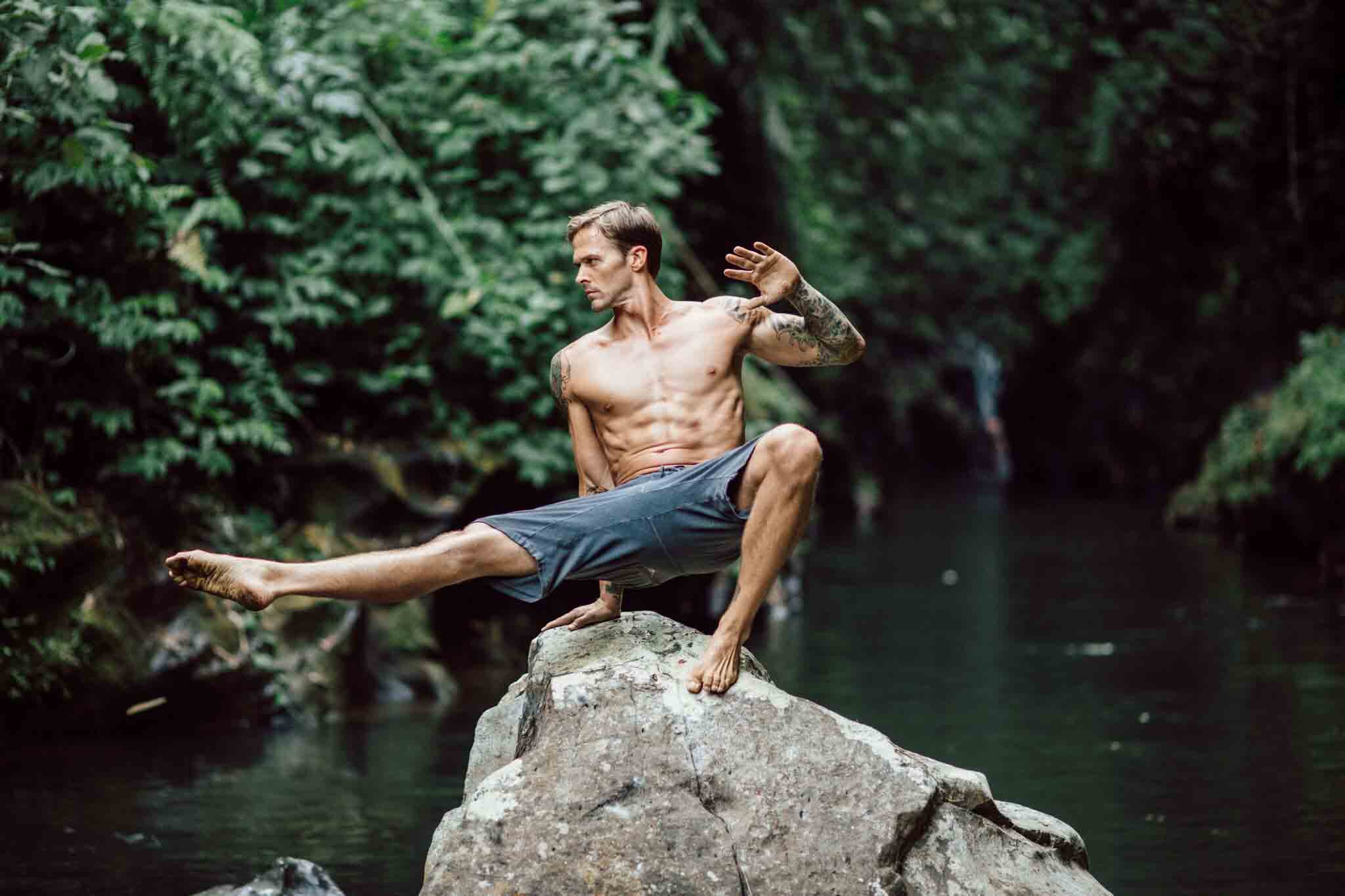 Animal flow Hot Yoga Uppsala